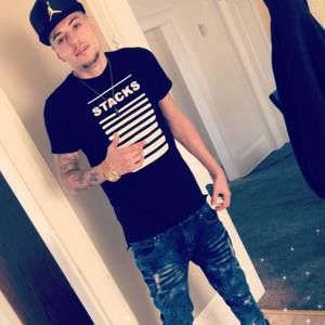 Meet your Posher, Wayne